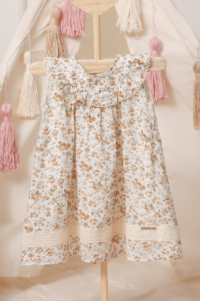 Vestido de tricoline estampado sem mangas