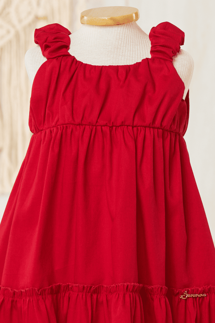 Vestido de tricoline com babado e renda sianinha