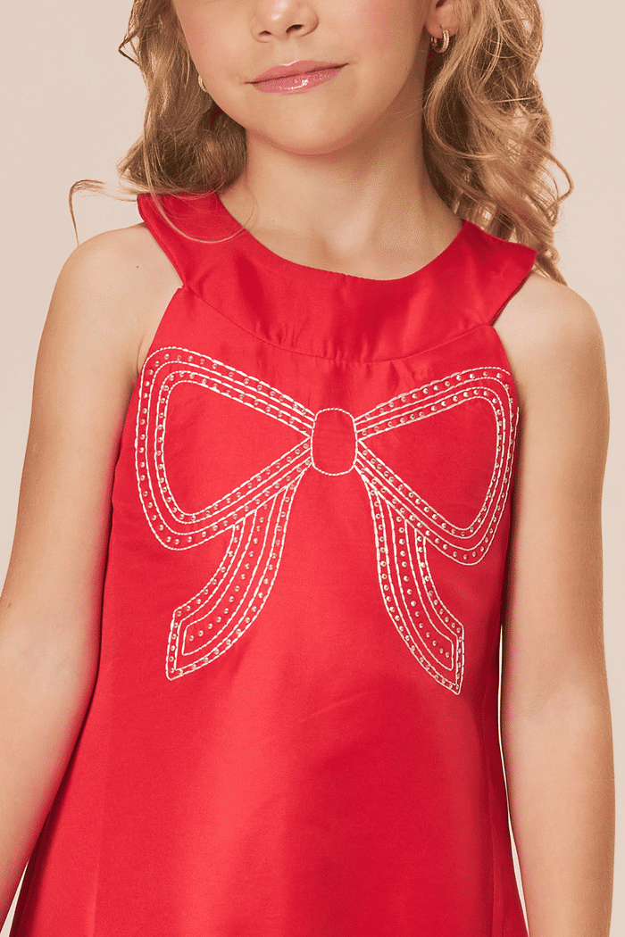 Vestido vermelho com laço bordado