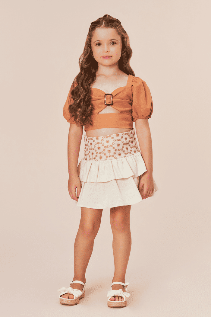 Conjunto blusa e saia de linho
