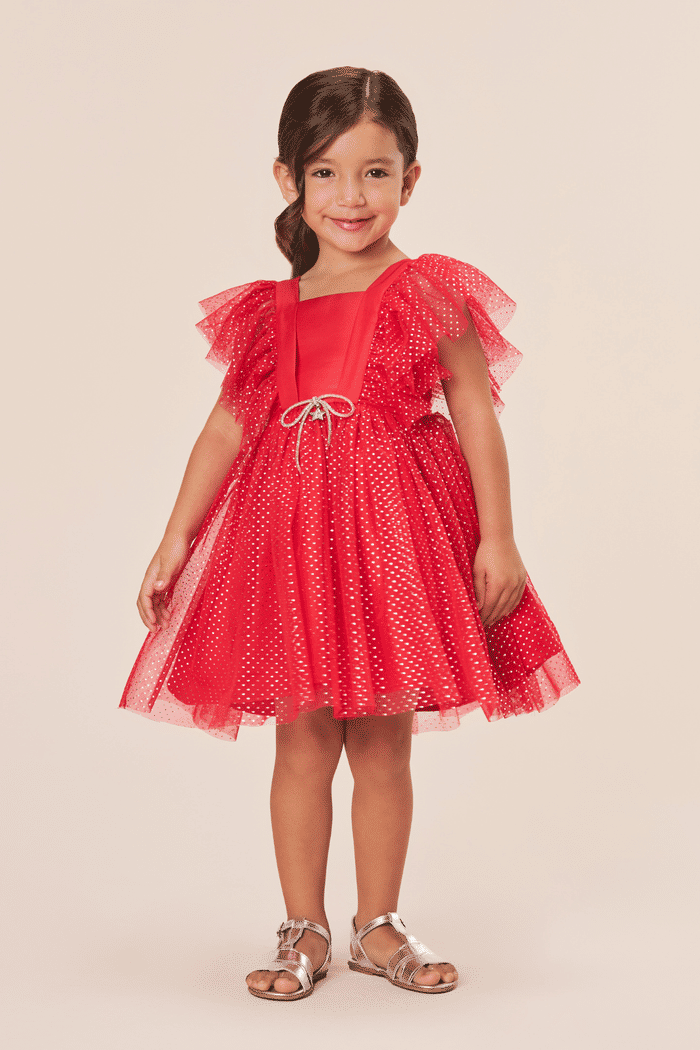 Vestido de tule com laço de strass