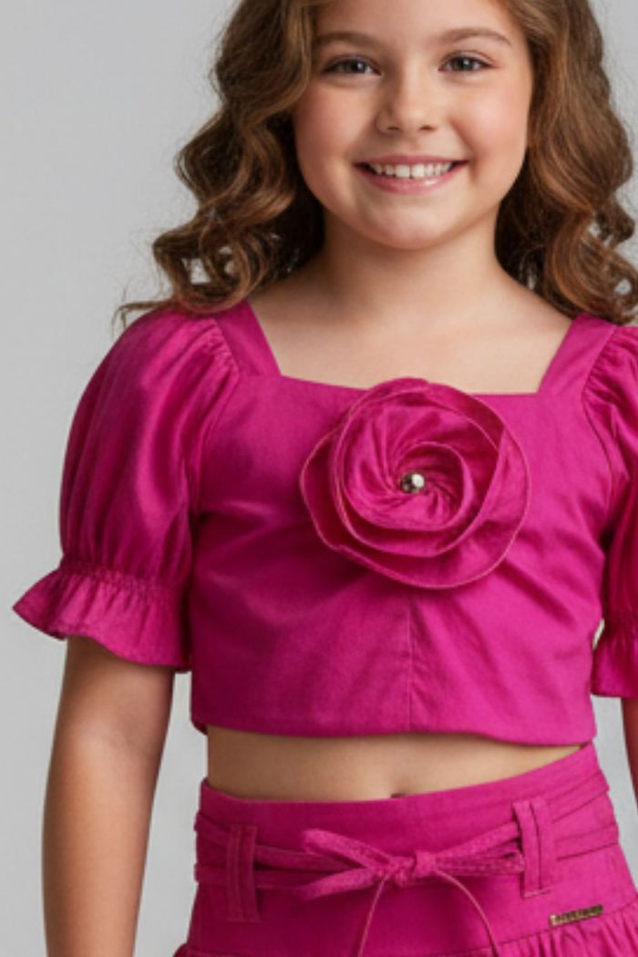 Conjunto blusa e saia de tricoline