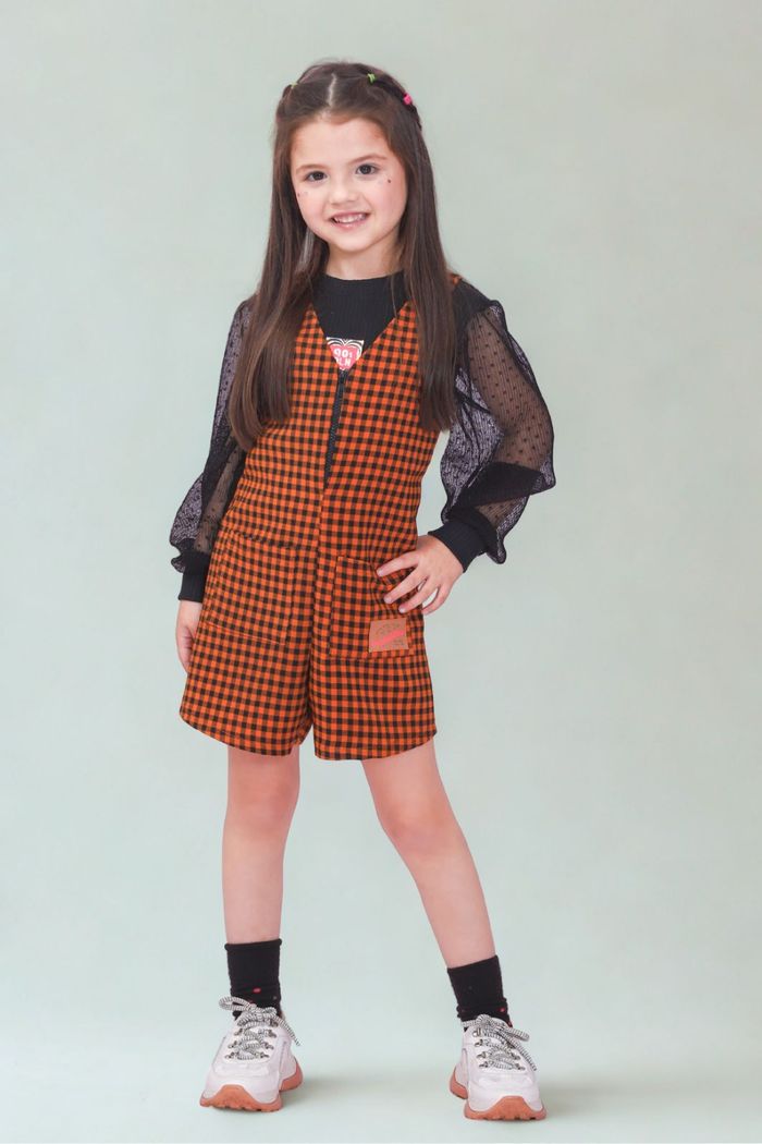 Blusa canelada com mangas de tule poá