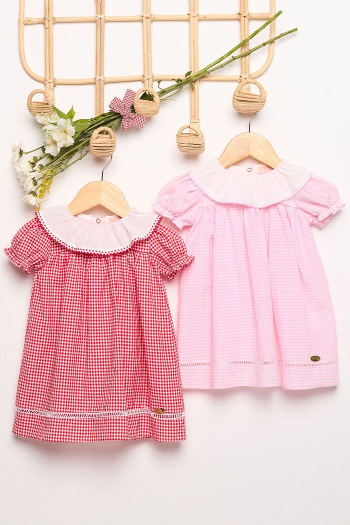 Vestido xadrez com gola