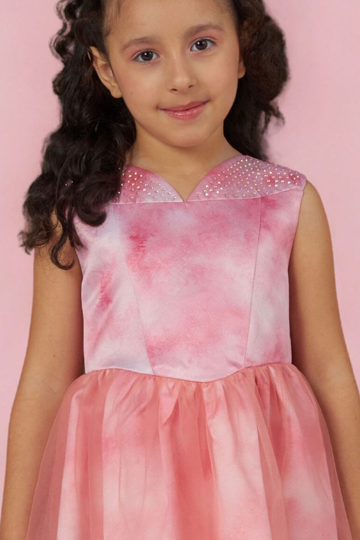 Vestido colors com aplicação de strass