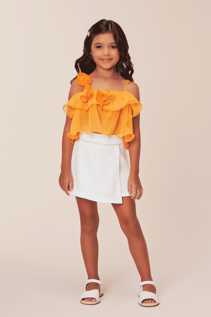 Short-saia com aplicação de strass