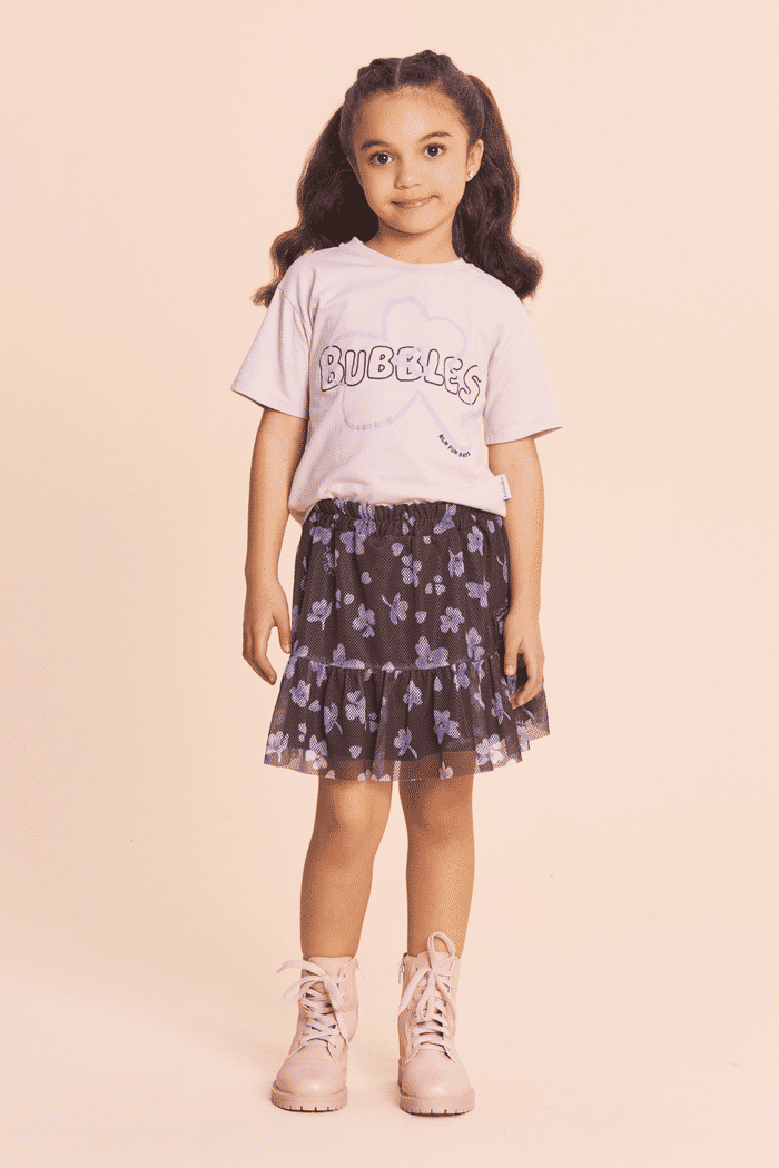 Conjunto blusa de meia malha e saia estampada