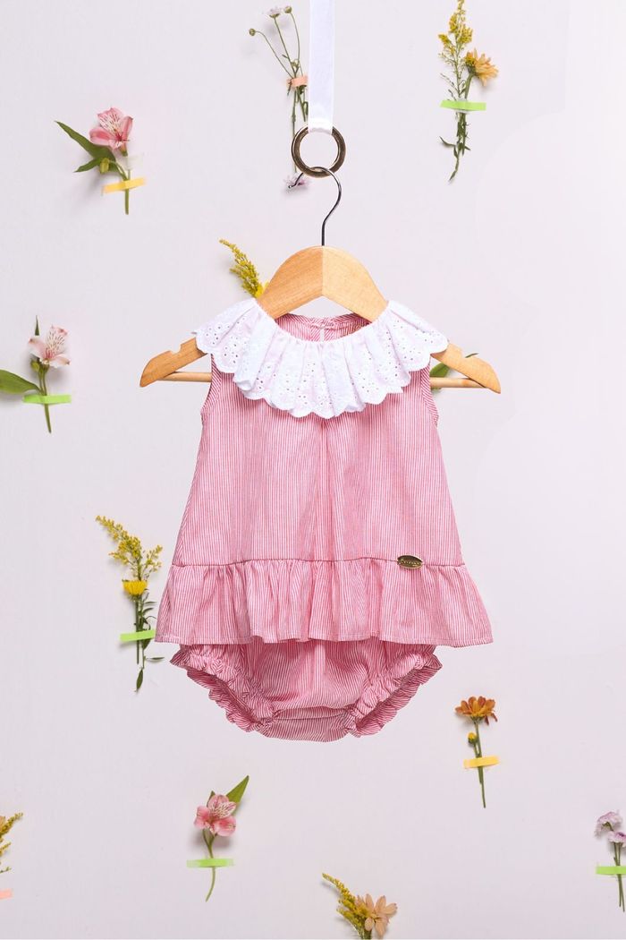 Conjunto bata e calcinha listrados