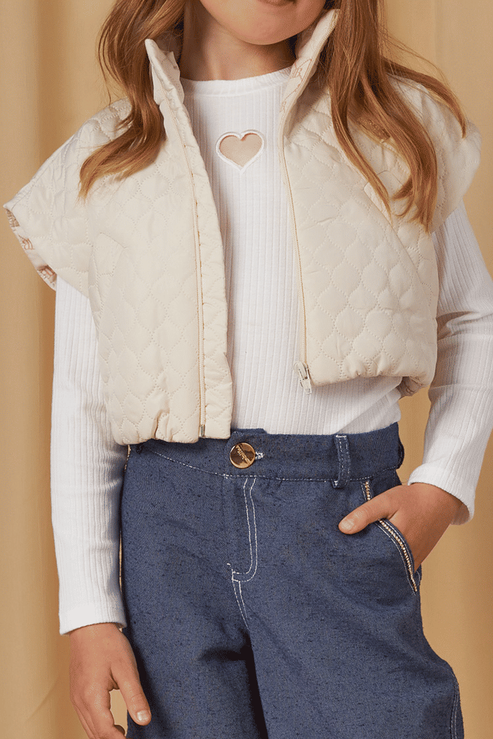 Colete de matelassê bege