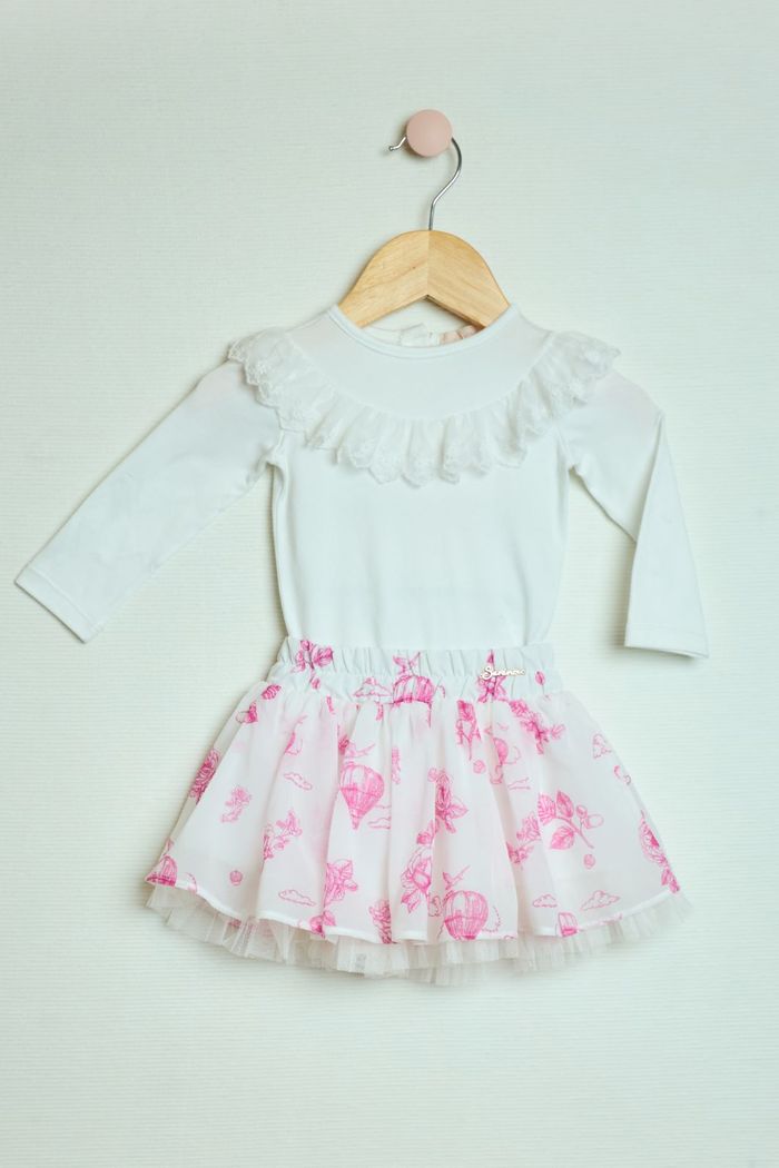 Conjunto com body modal suede e saia estampada