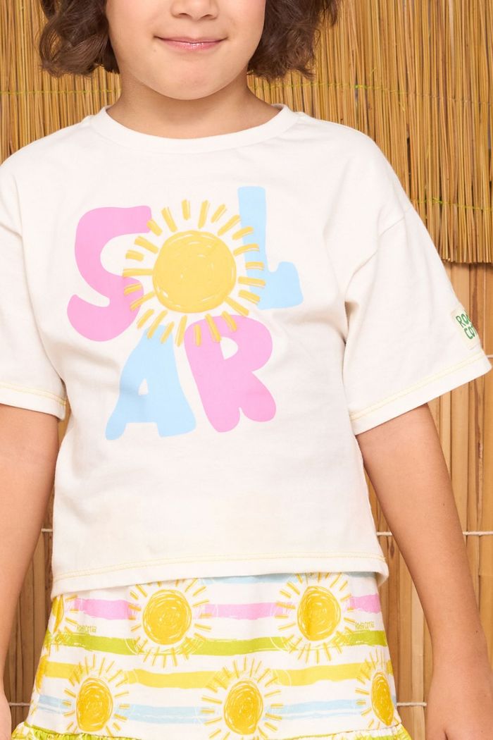 Conjunto t-shirt com silk e saia estampada