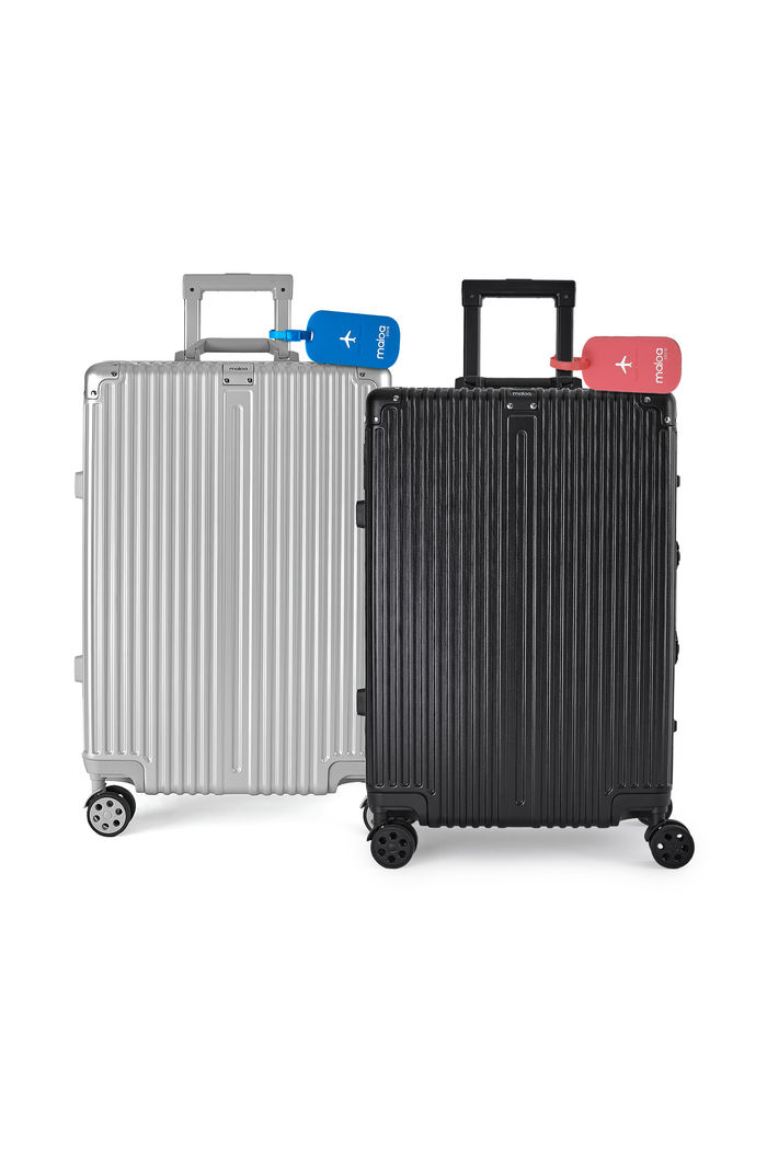 Kit de Mala Pequena de Bordo Noruega Preta e Prata com Tag Good Travel Azul e Rosa