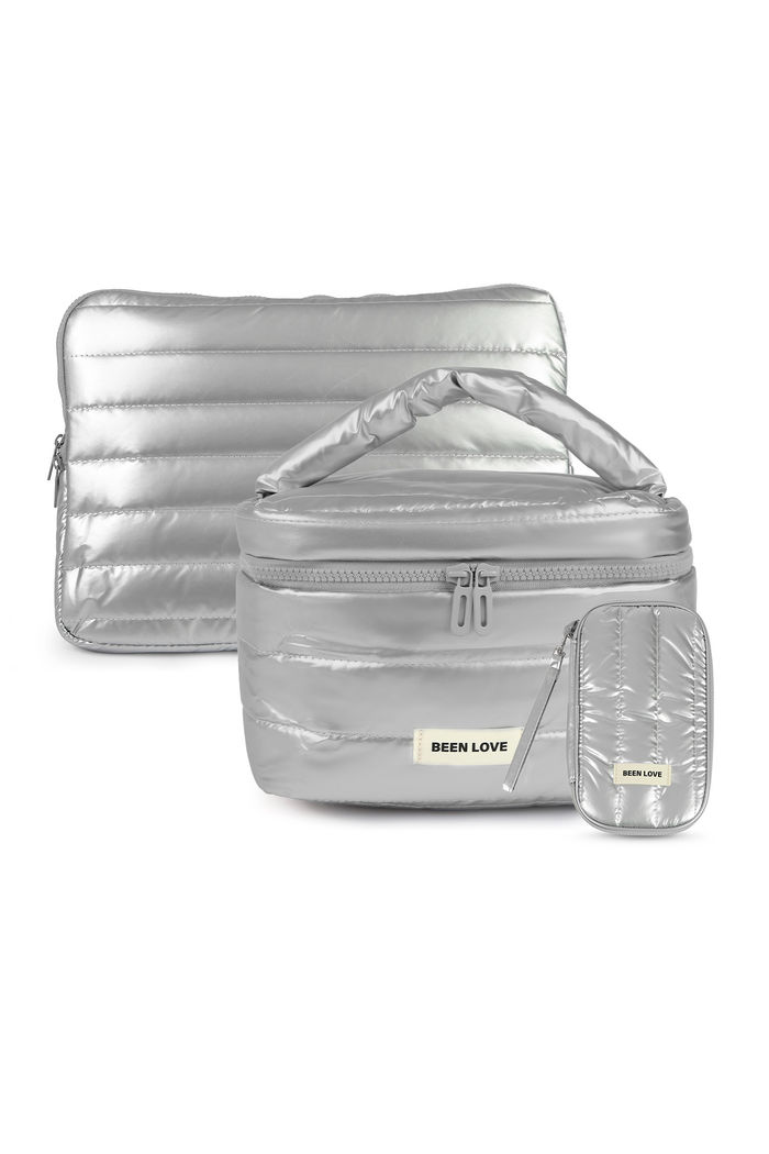 Kit de Acessórios Multifuncional com Necessaire, Porta Passaporte e Porta Notebook 14 Polegadas Puffer Maloa Prata