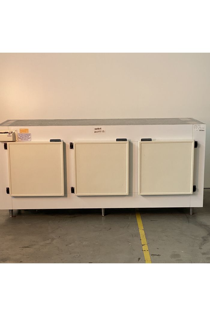 BALCAO REFRIGERADO KROMMA 3 PORTAS 1,92 X 0,70 X 0,90 BEBIDAS - REMOTO      BST-192-K-R