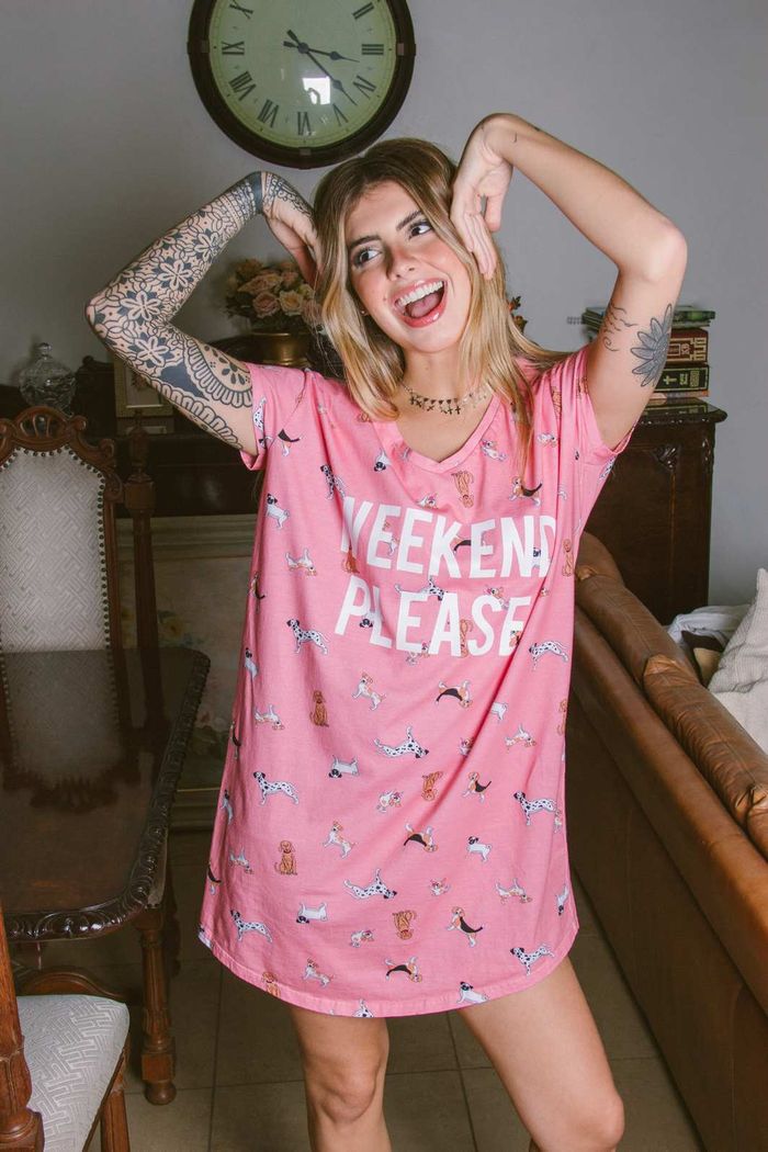 CAMISETÃO DE PIJAMA DE MALHA DOGS WEEKEND