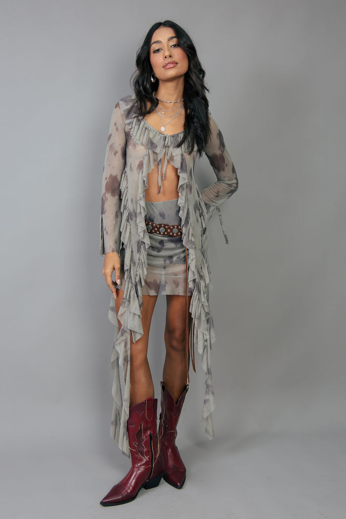 SHORT SAIA DE TULE ESTAMPADO COM PONTAS E BABADO