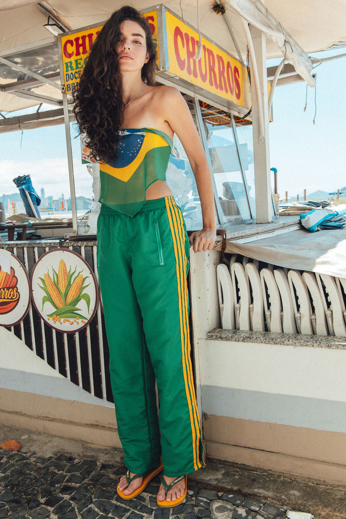 CALÇA ESPORTIVA BRASIL VERDE E AMARELO
