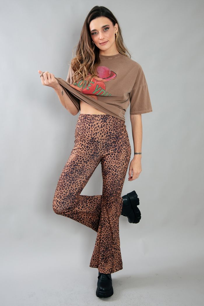 CALÇA FLARE ESTAMPADA ONÇA