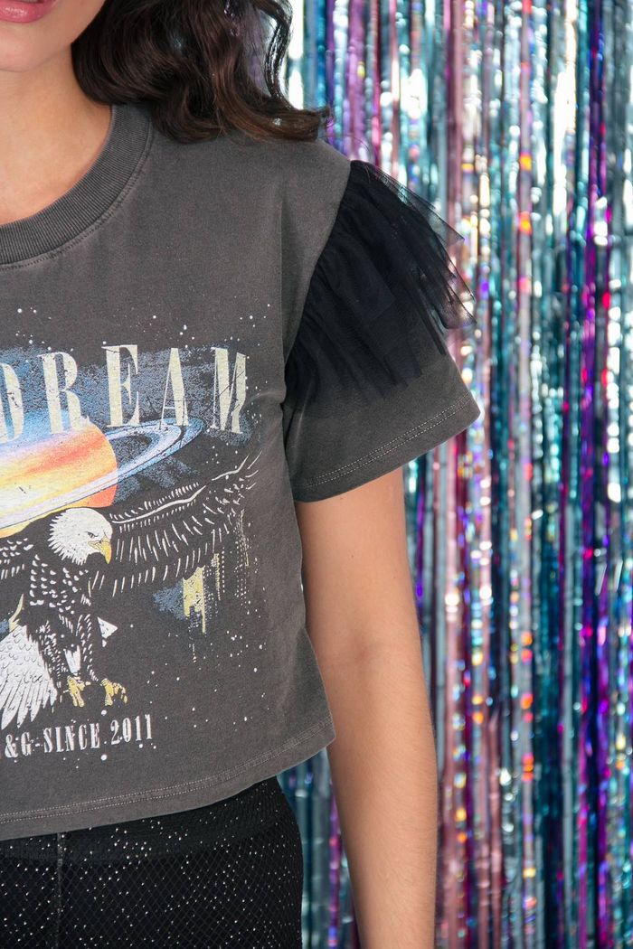 BLUSA CROPPED COM TULE NAS MANGAS DAY DREAM