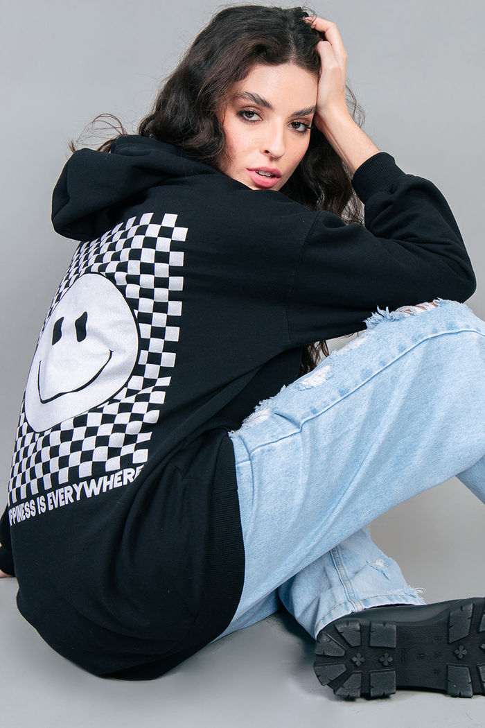 CASACO DE MOLETOM PRETO OVERSIZED SMILE