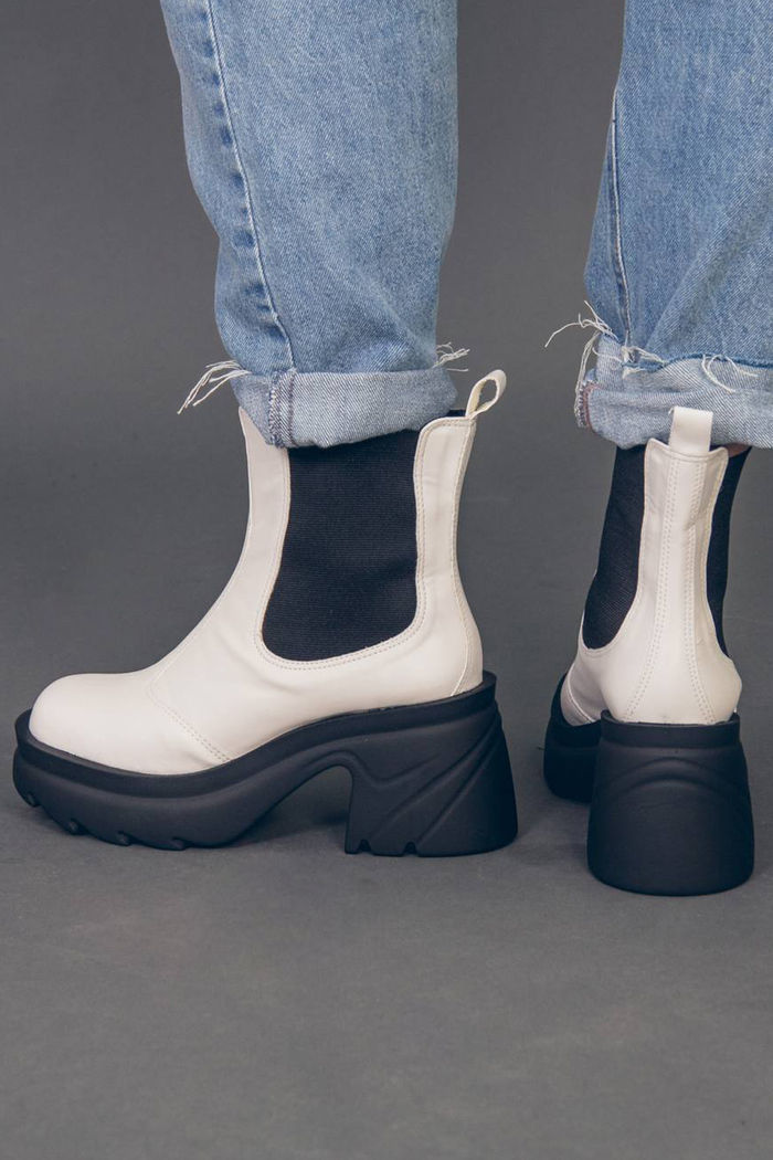 COTURNO CHELSEA HEELS OFF WHITE