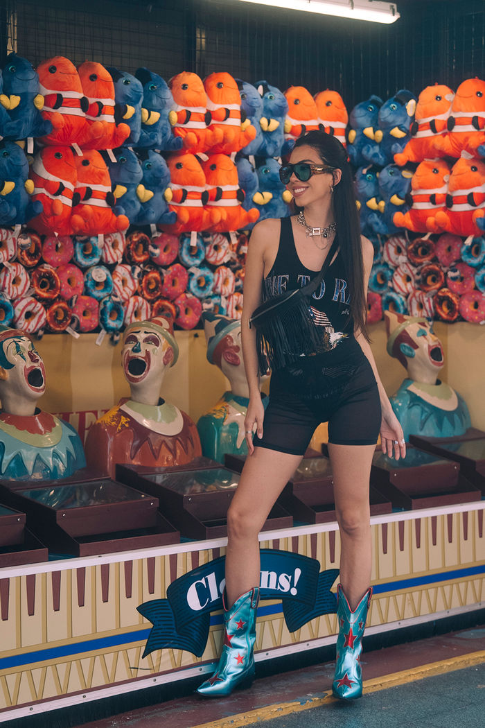 BERMUDA BIKER PRETA TRANSPARENTE DE TELINHA