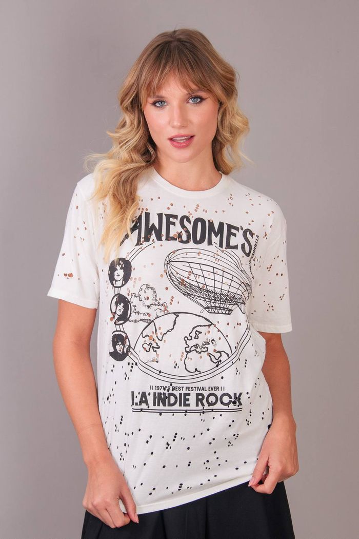 CAMISETA T-SHIRT BOYFRIEND OFF WHITE EFEITO TRAÇA AWESOME