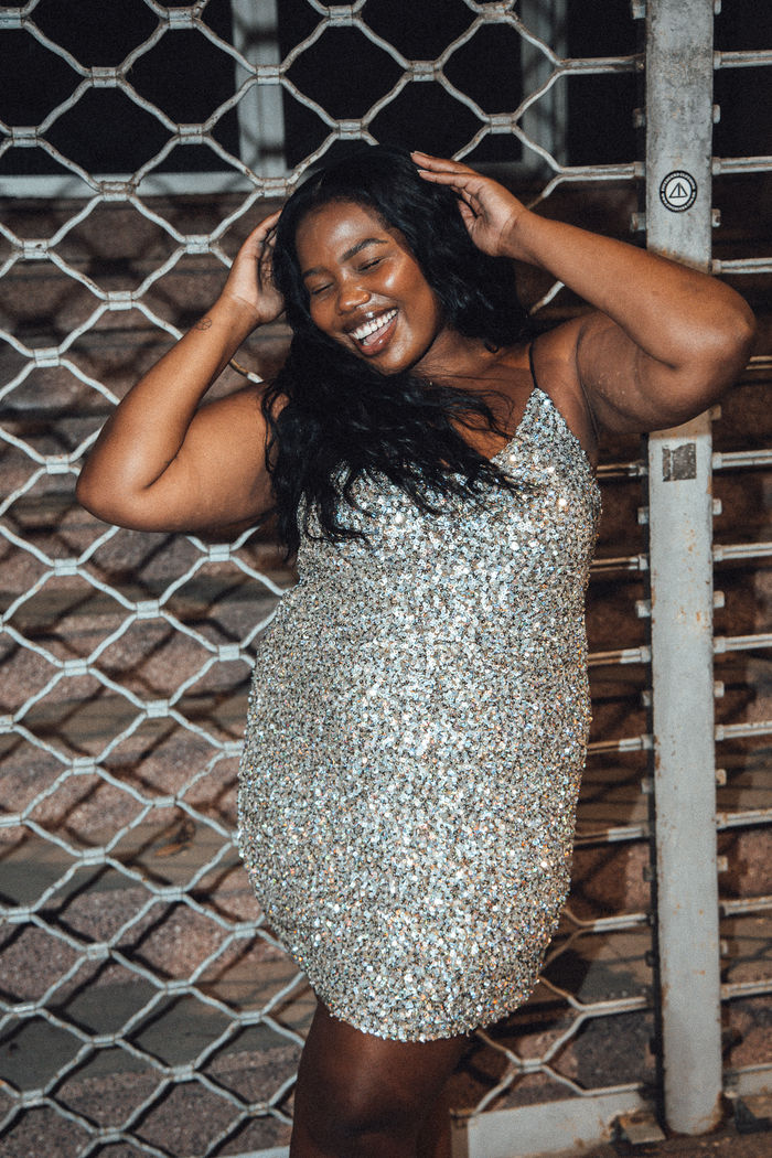 VESTIDO ALCINHA DE PAETÊ PRATA GLOW