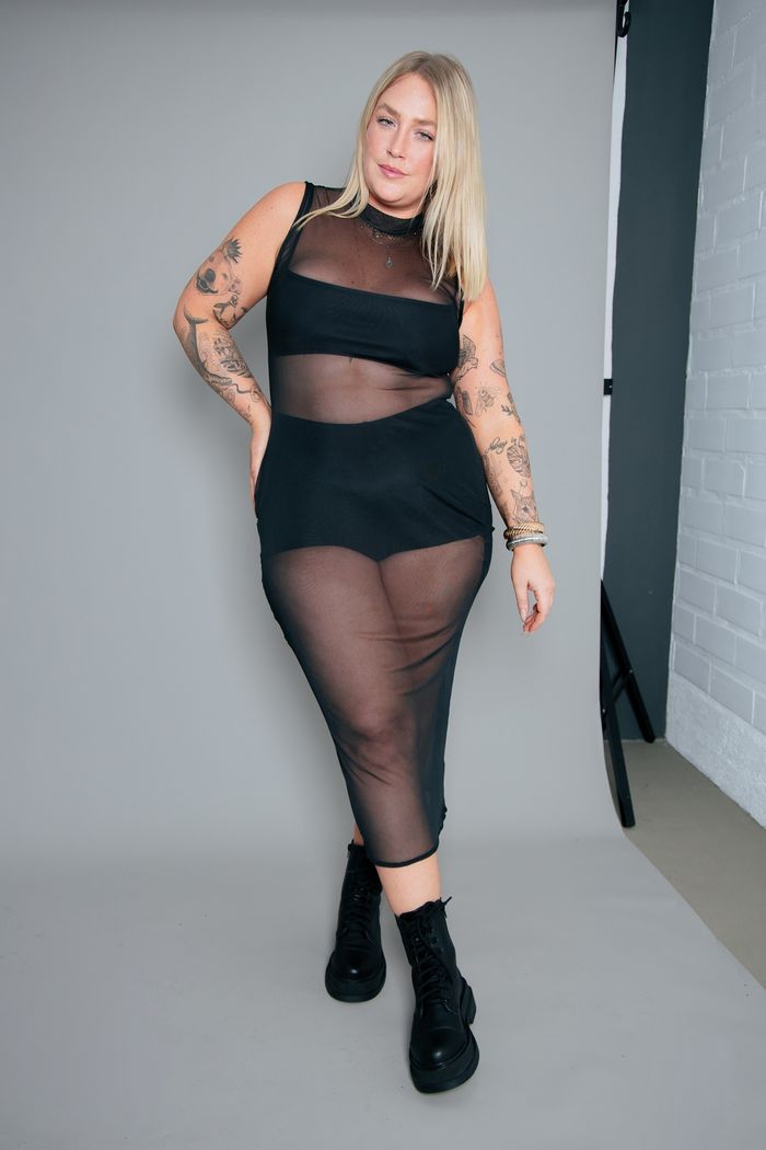 VESTIDO MIDI DE TULE PRETO