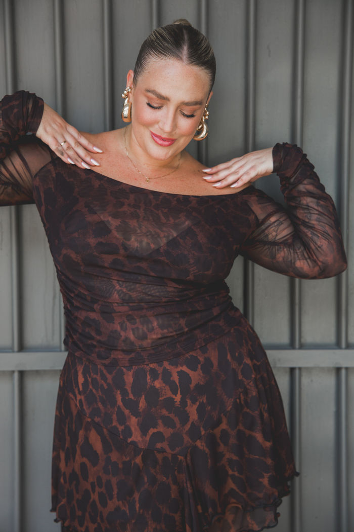 BLUSA MANGA LONGA OFF SHOULDER DE TULE ONCIHA