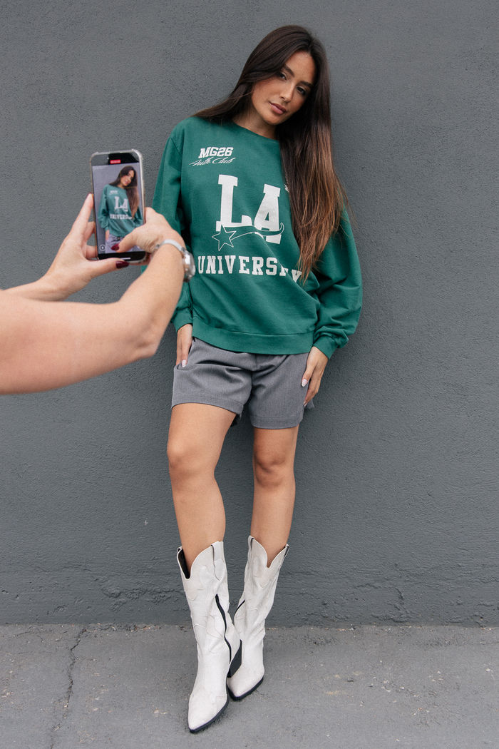 CASACO DE MOLETOM OVERSIZED VERDE UNIVERSITY