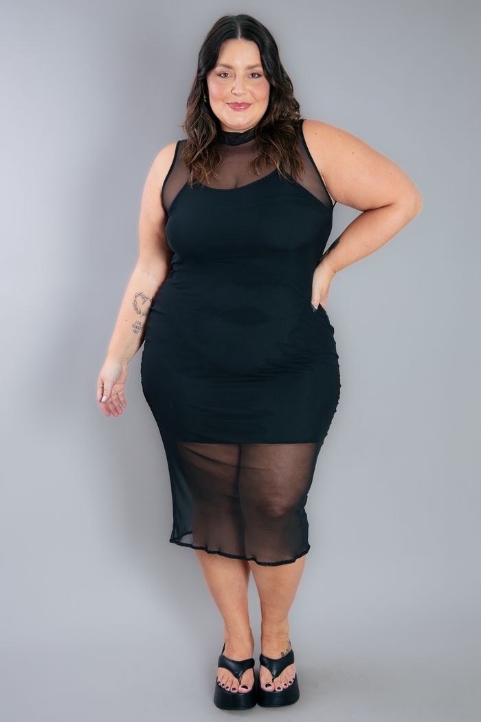 VESTIDO MIDI DE TULE PRETO