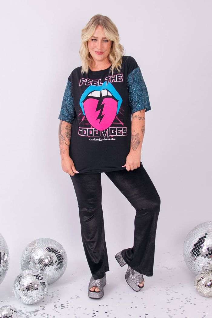 CALÇA FLARE DE VELUDO