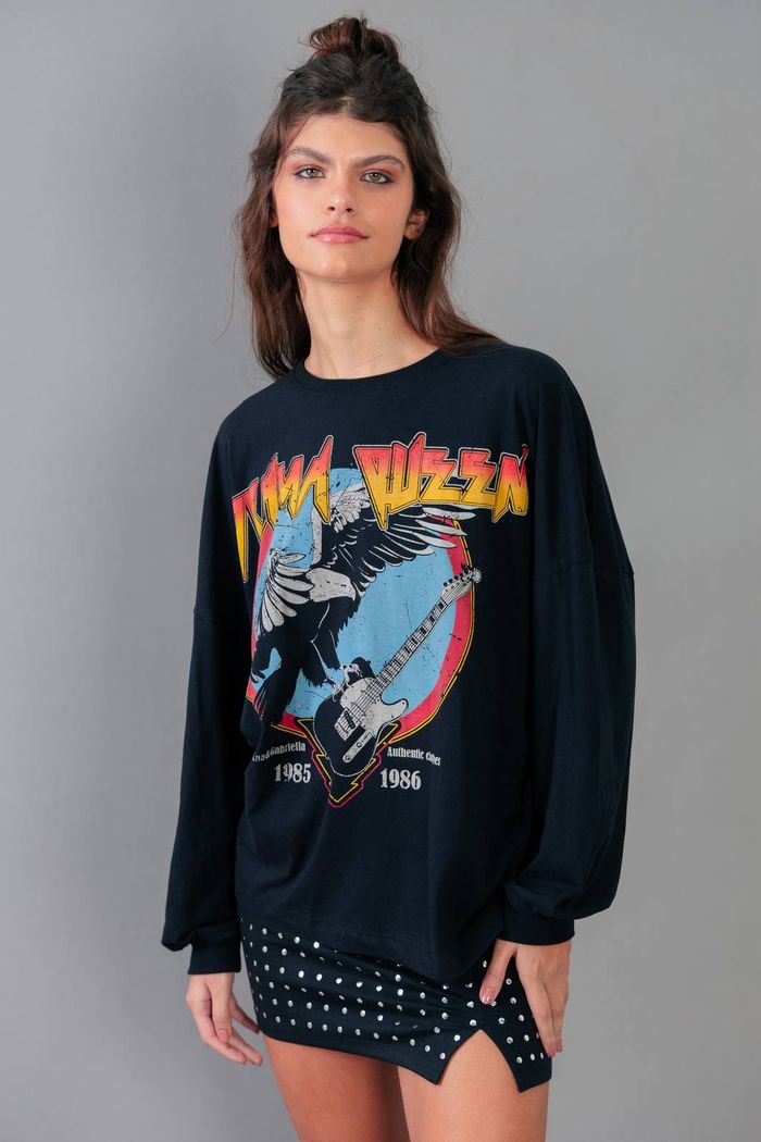 CAMISETA MANGA LONGA PRETA DRAMA QUEEN