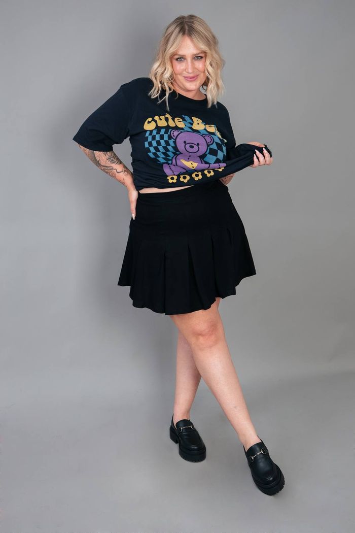 SAIA DE PREGAS PRETA BASICA