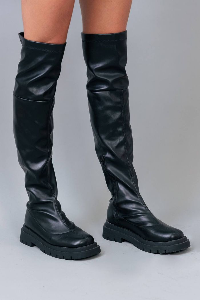 BOTA OVER KNEE PRETA