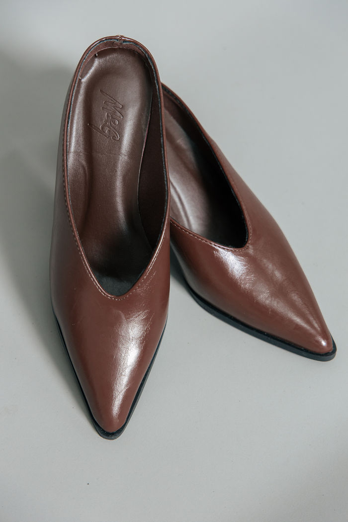 SAPATO MULE MARROM
