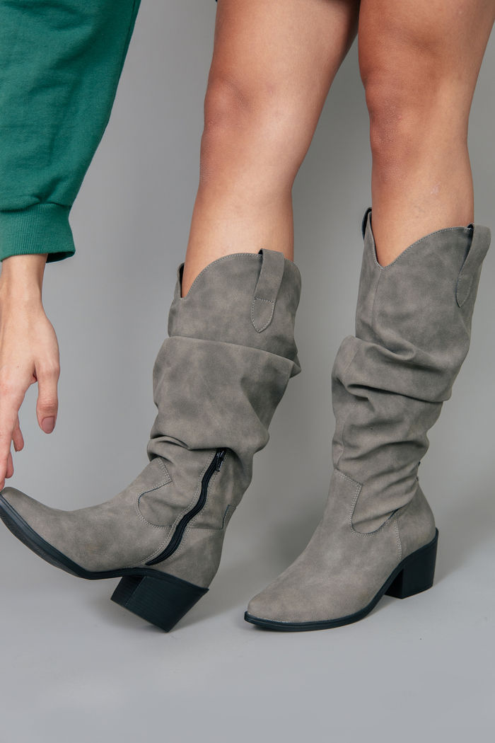 BOTA SLOUCHY CAMURÇA ONIX