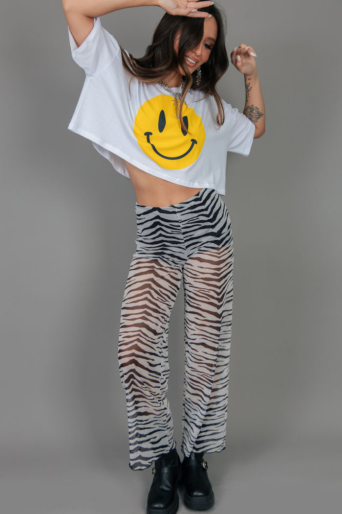 CAMISETA CROPPED AMPLA BRANCA SMILE