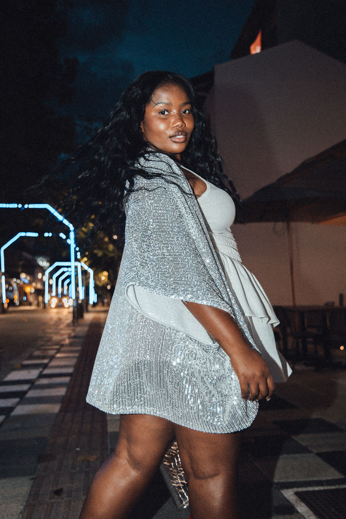 KIMONO PAETÊ PRATA MILÃO