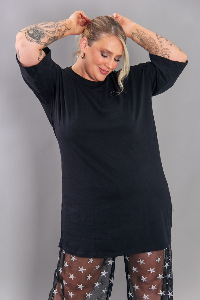 VESTIDO CAMISETÃO DRESS BÁSICO PRETO