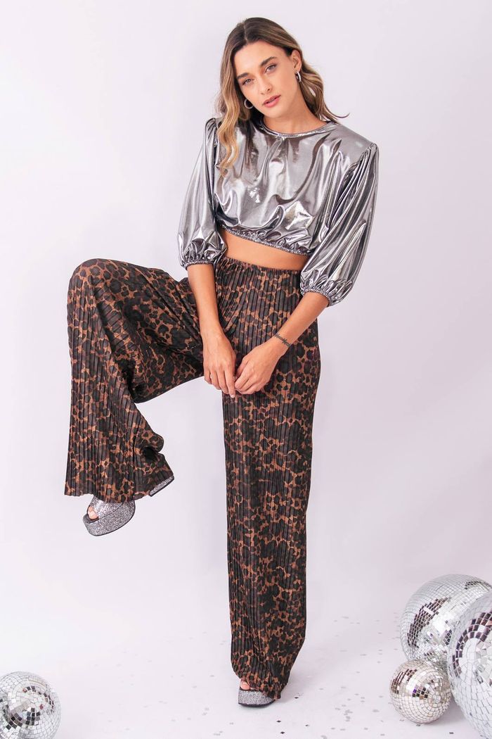 CALÇA PLISSADA ONCINHA