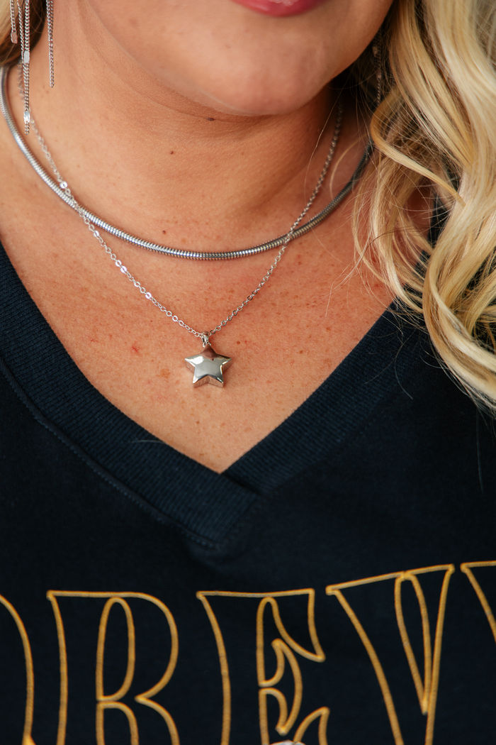 COLAR PRATA COM ESTRELA
