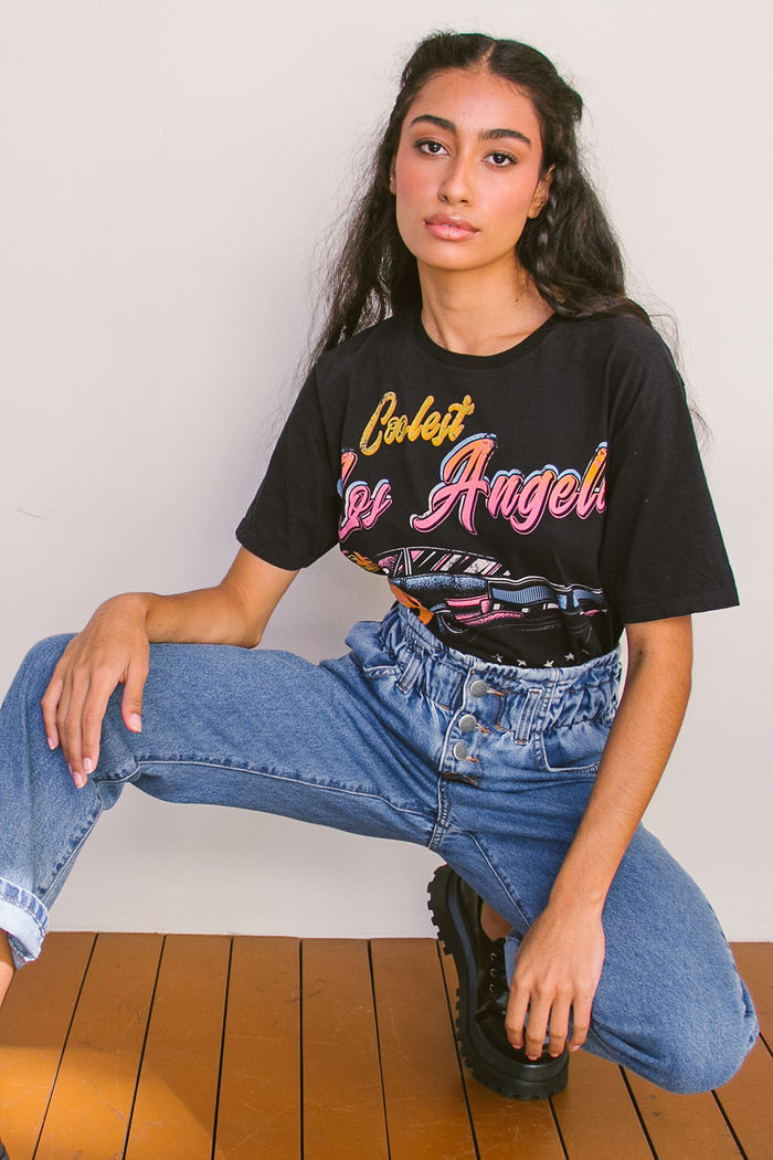 T-SHIRT BOYFRIEND PRETA COOLEST L.A