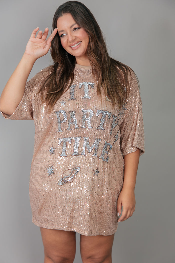 VESTIDO CAMISETÃO DE PAETÊS CHAMPAGNE COM BORDADO PARTY