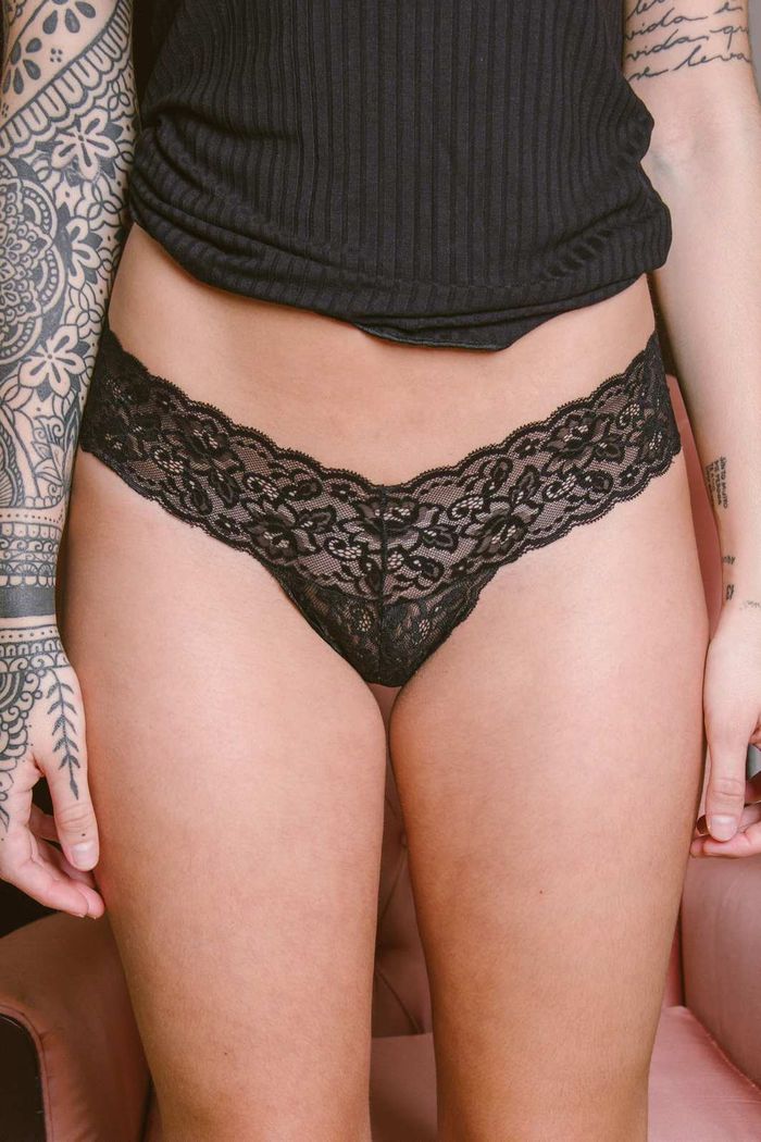 CALCINHA TOTAL RENDA PRETO