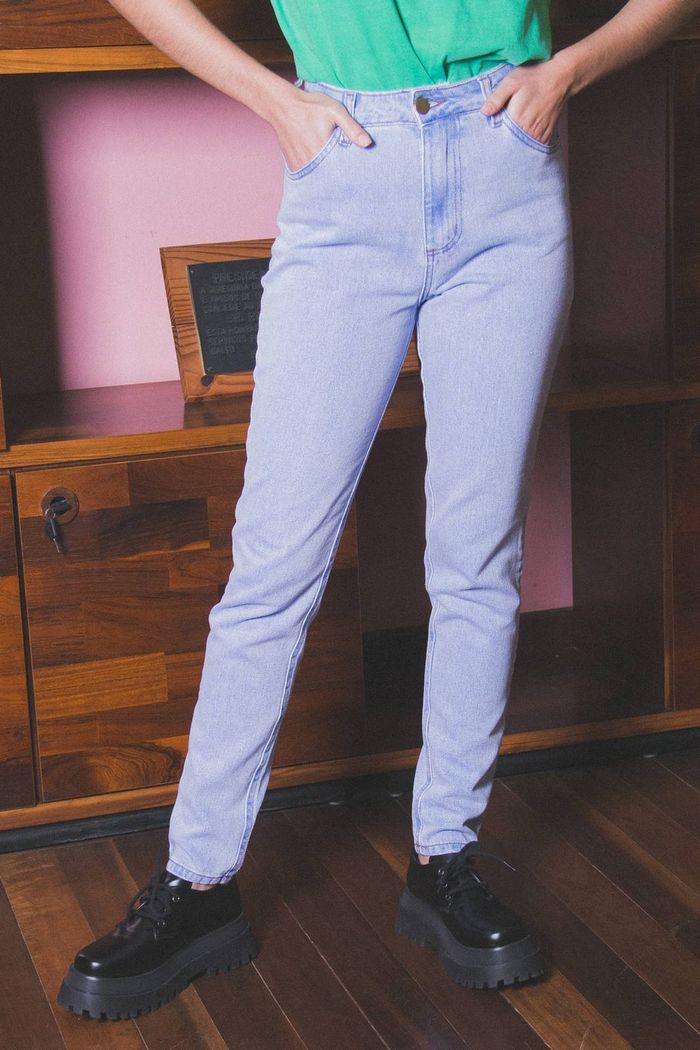 CALÇA JEANS MOM STRONG
