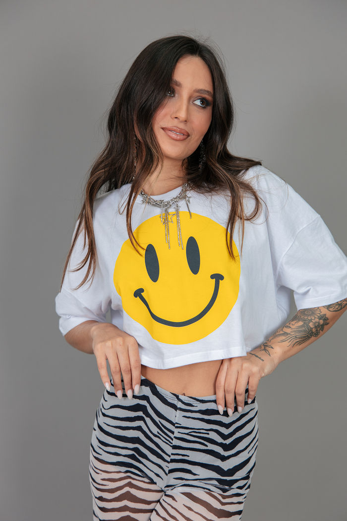 CAMISETA CROPPED AMPLA BRANCA SMILE