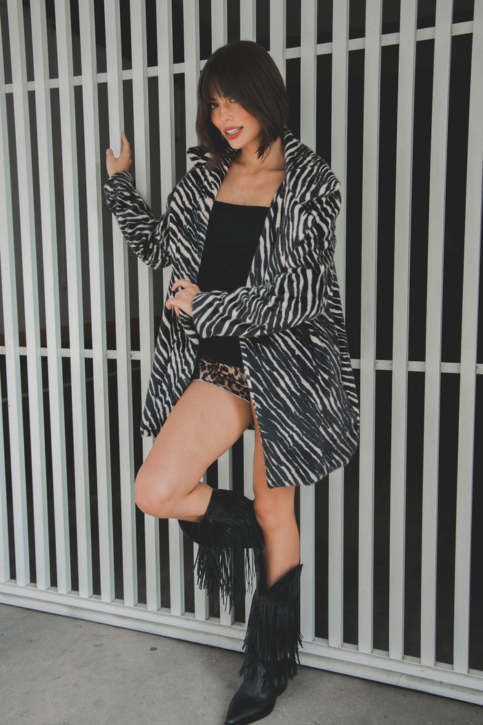 CASACO DE PELÚCIA ZEBRA