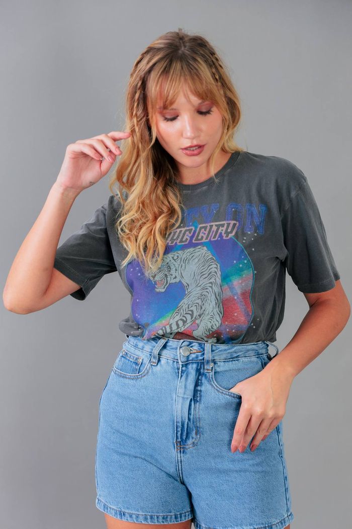 CAMISETA T-SHIRT BOYFRIEND PARTY ON